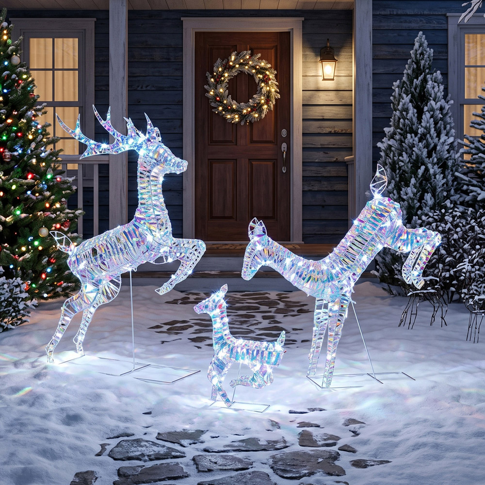 Outsunny 200 Cool White LED 3-Piece Reindeer Family Set Outdoor Christmas Decoration Image 3