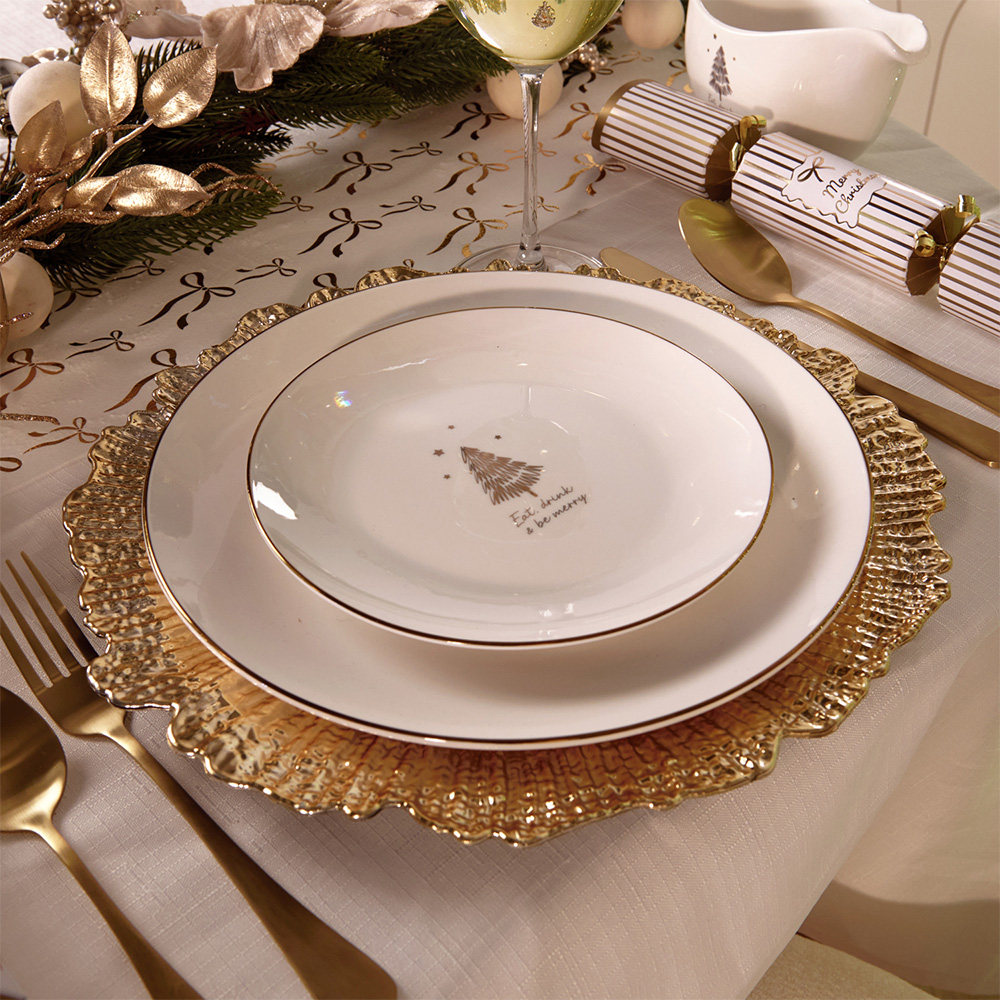 12 Piece Gold Spruce Dinnerware Set Image 4