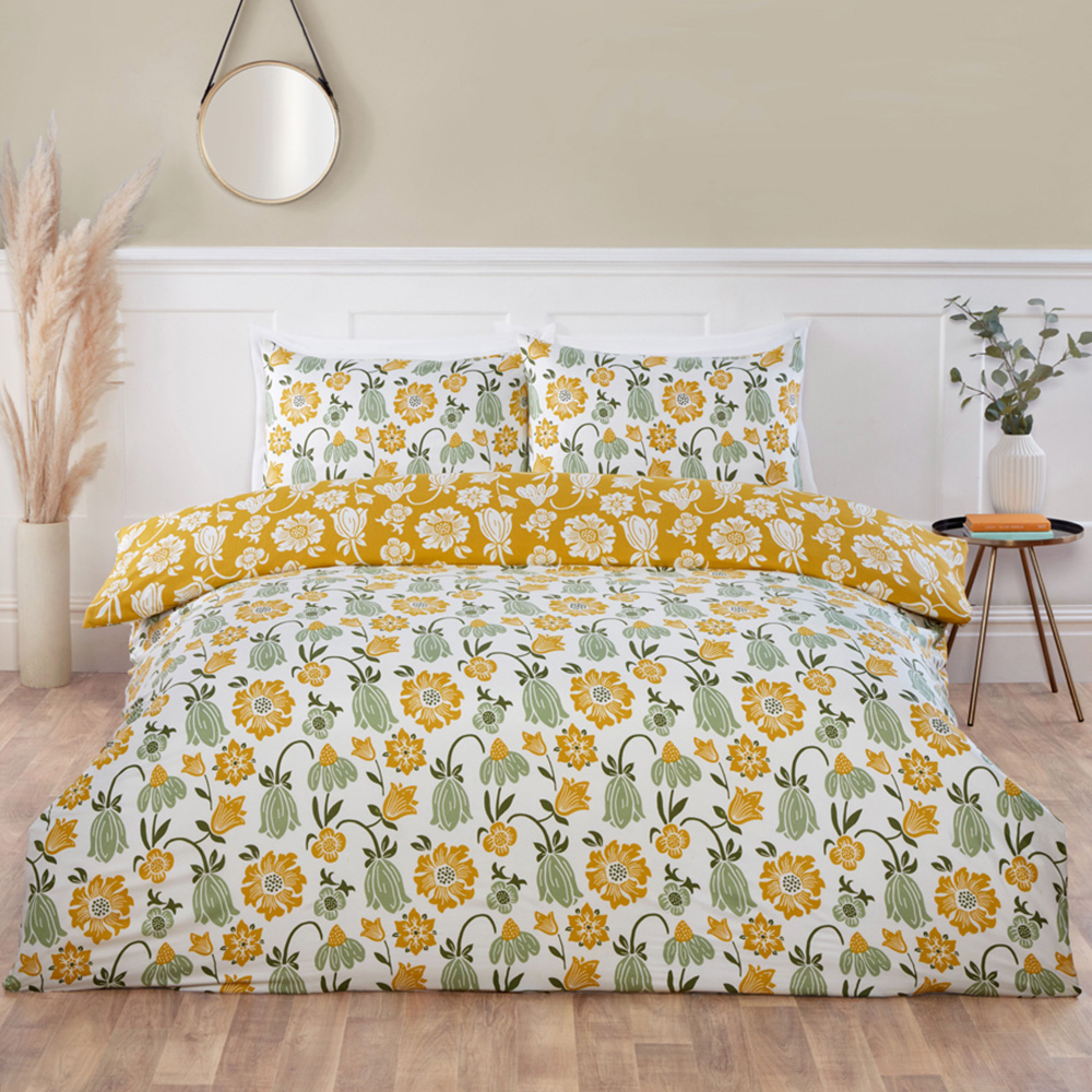 Serene Victorian Bloom King Size Green Microfibre Fabric Reversible Duvet Cover Set Image 1