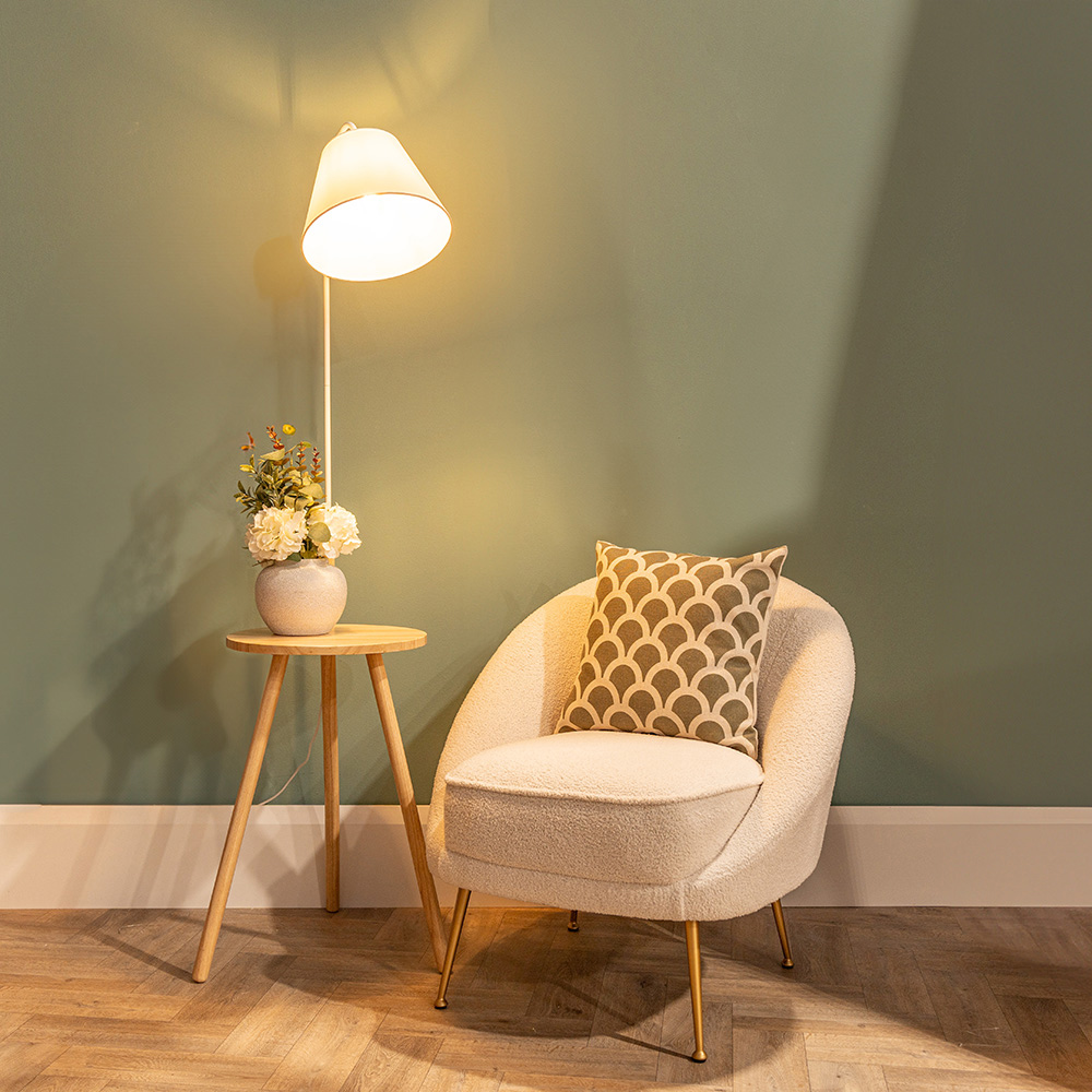 ValueLights Freja Wooden Tripod LED Table Floor Lamp Image 3