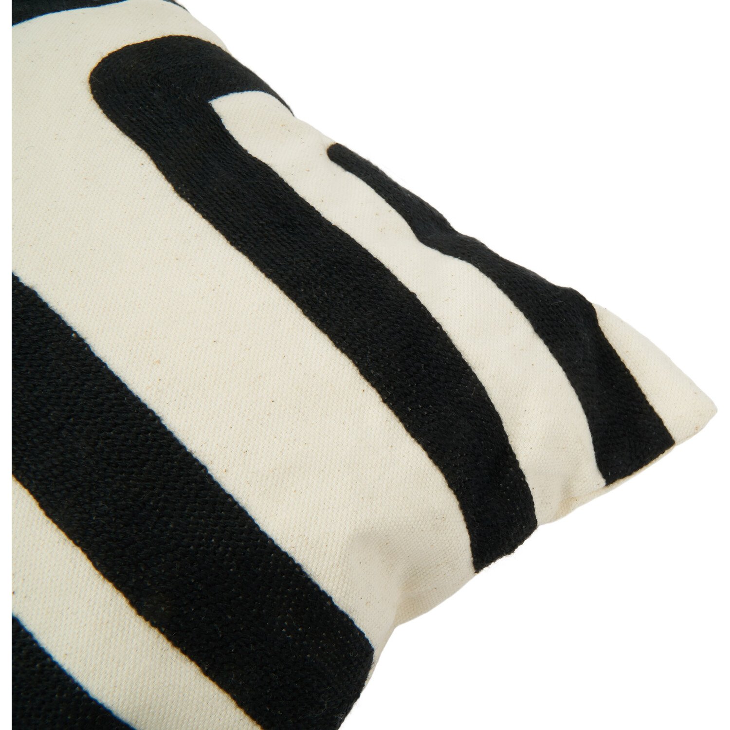 Divante Hudson Embroidered Cushion Image 2