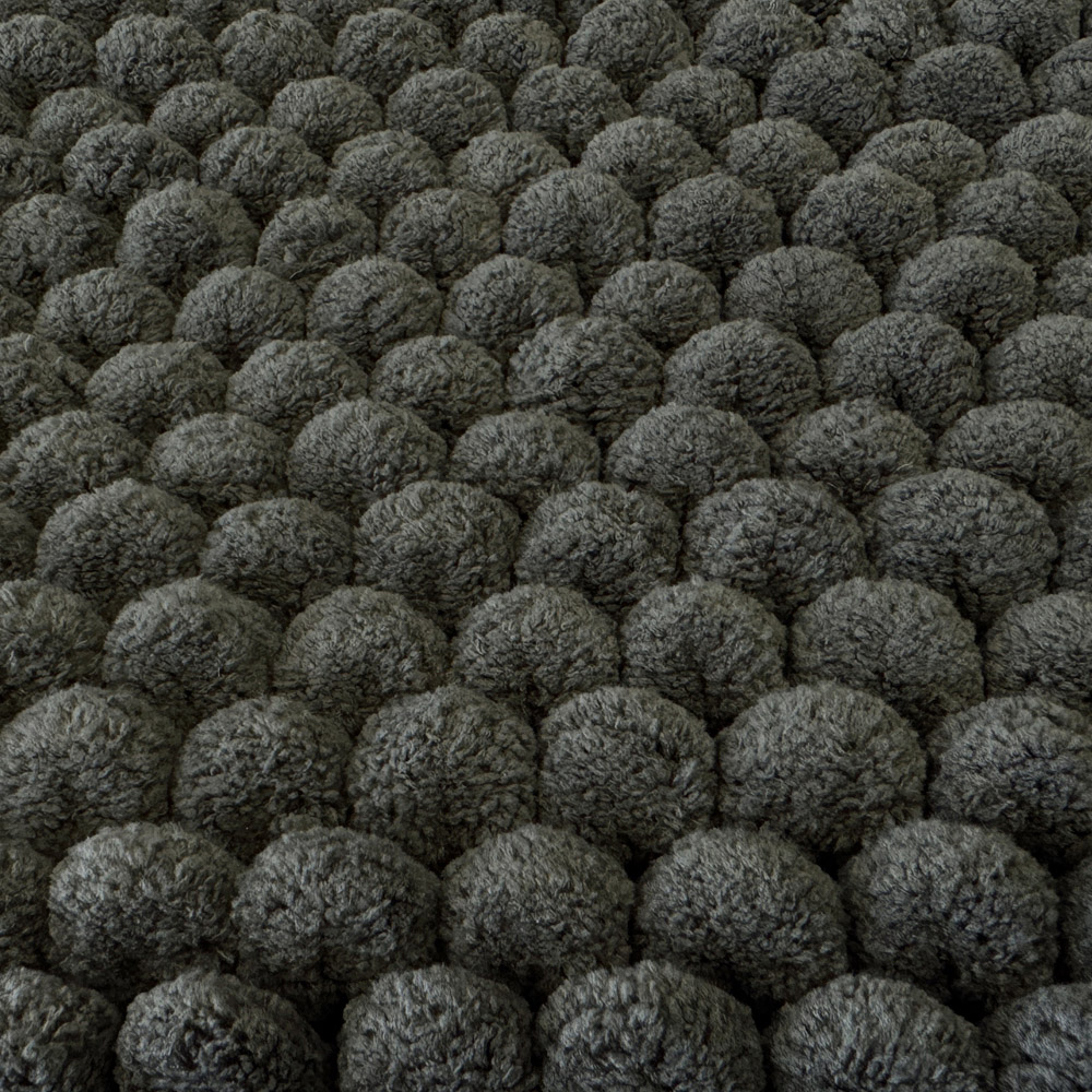 Allure Bath Fashions Luxury Chunky Bobble Charcoal Bath Mat 50 x 80cm Image 3