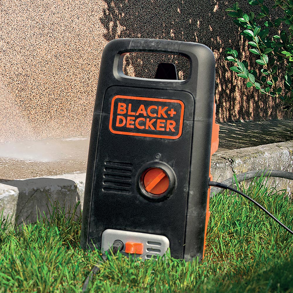 Black + Decker BXPW1300E Pressure Washer 1300W Image 3