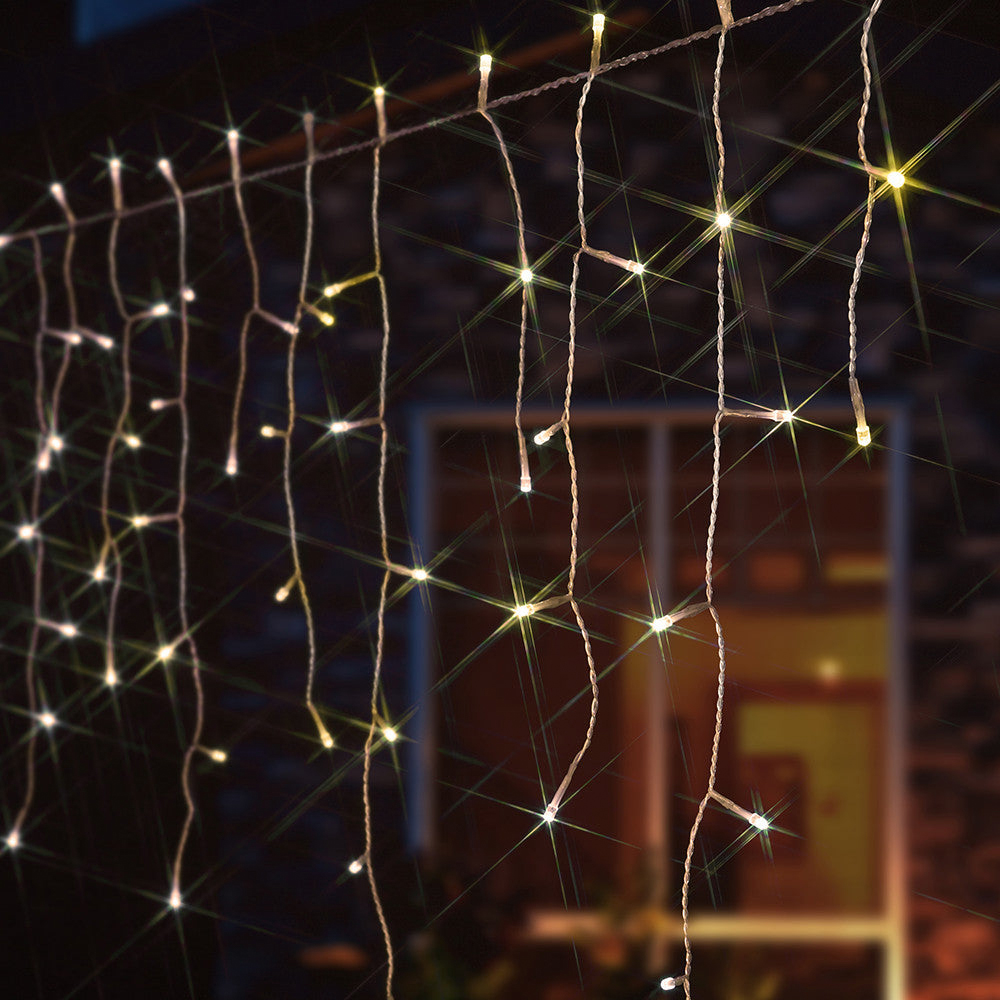 The Christmas Centre 924 Twinkling LED White Cable Icicle Light 39.45m Image 4