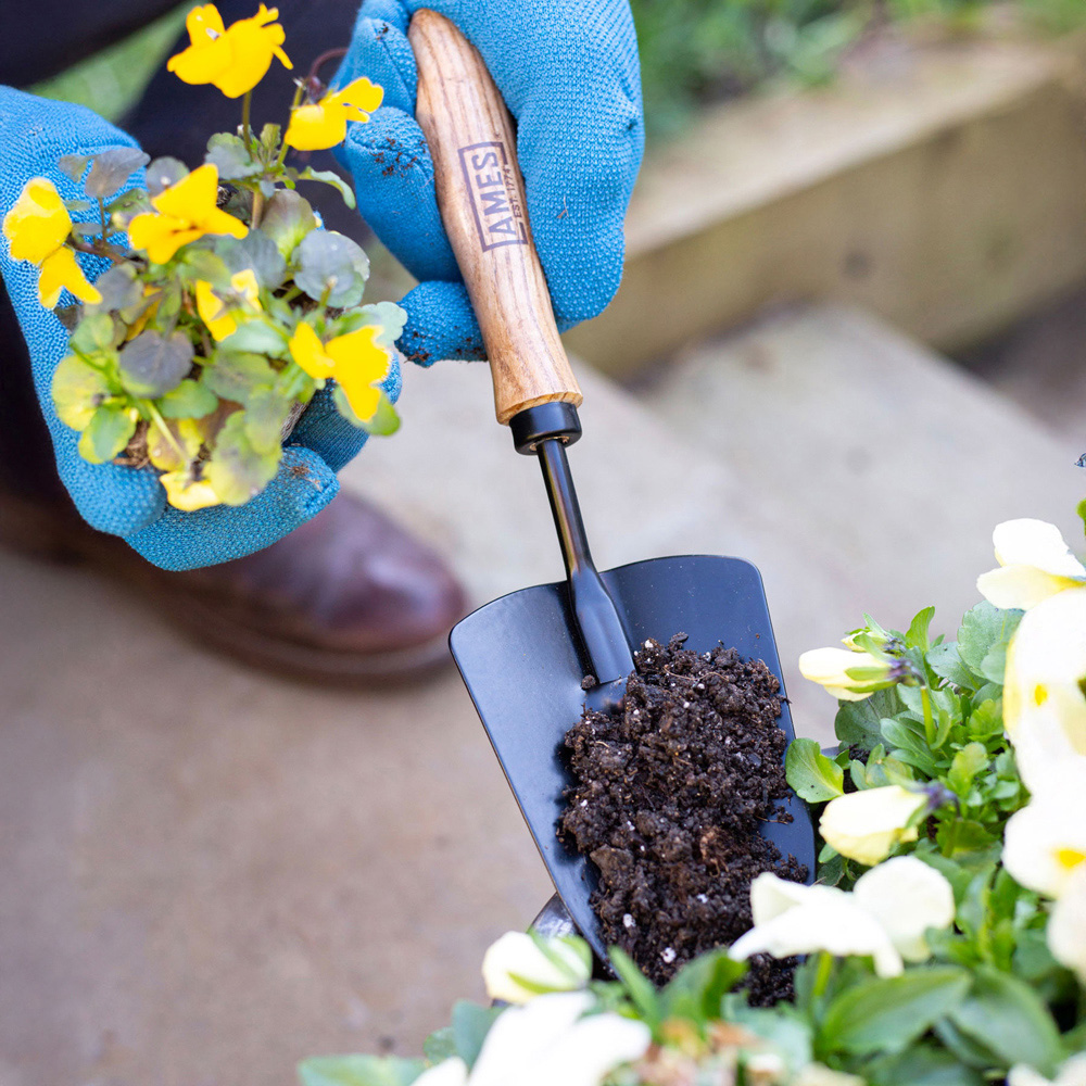 AMES Tools Carbon Steel Garden Hand Trowel Image 5