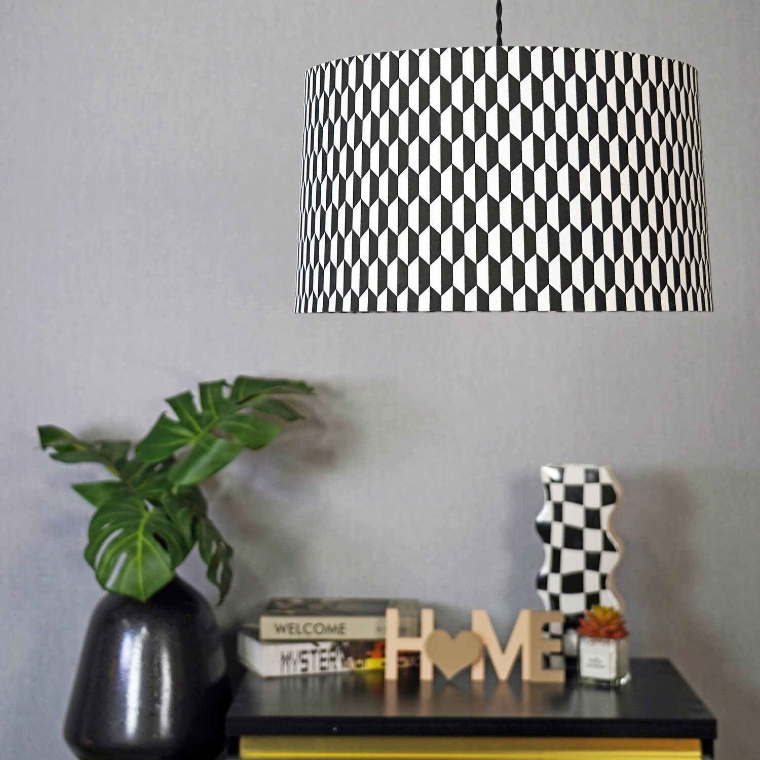 Kavi Geometric Shade Black and White Image 10
