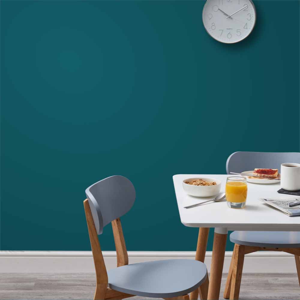 Wilko Walls & Ceilings Jaded Teal Matt Emulsion Paint 2.5L Image 4