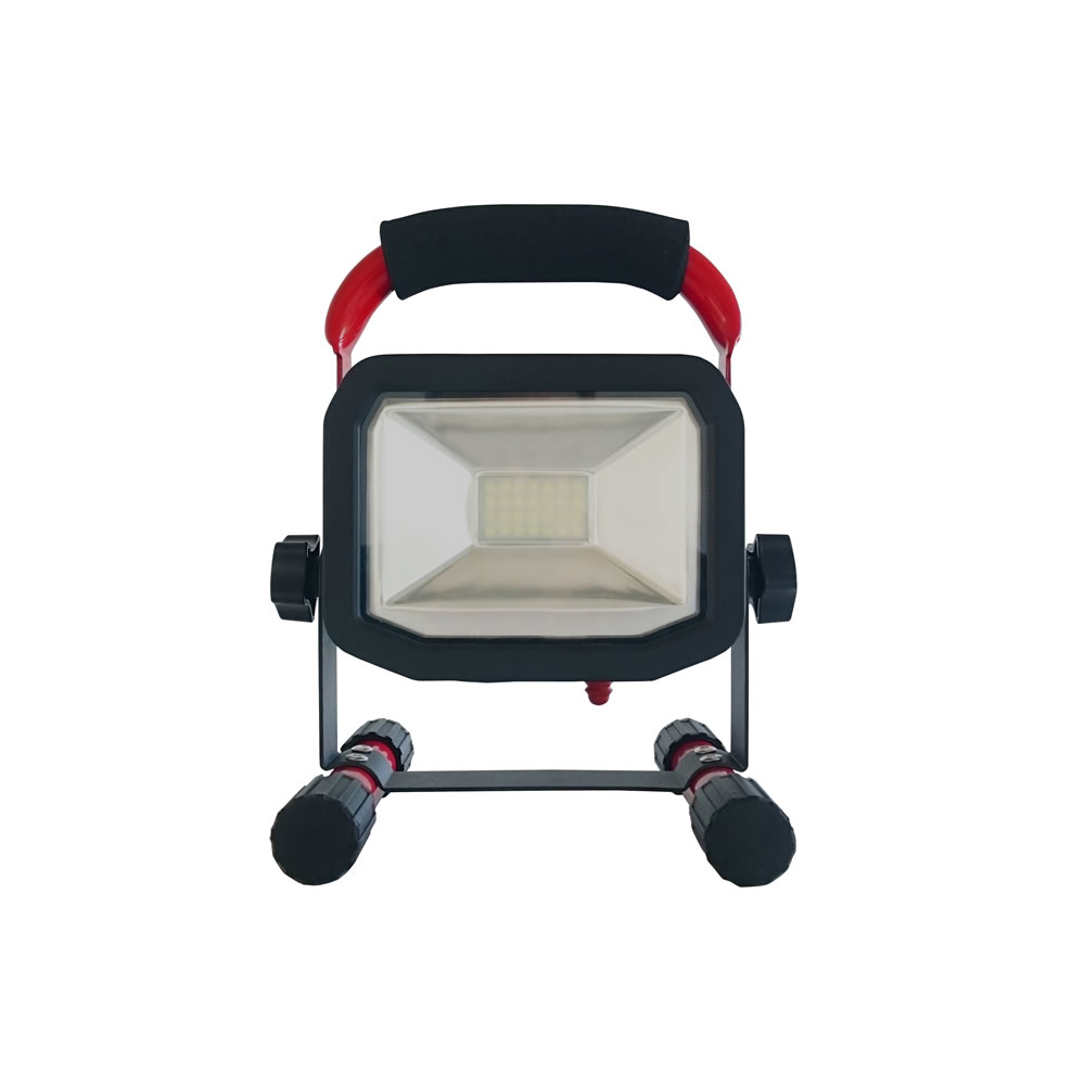 Wilko Work Light 10W Rechargeable and USB Image 1