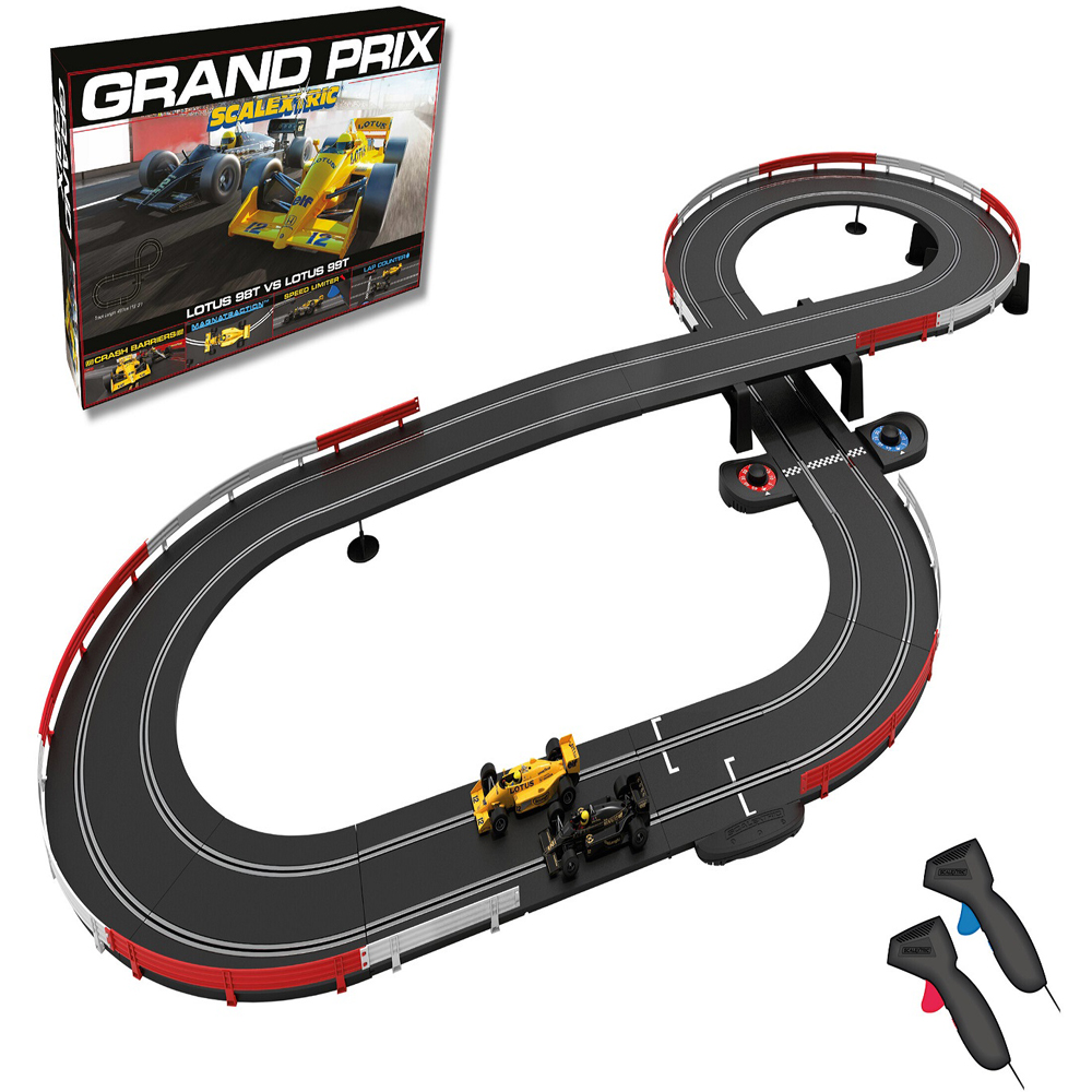 Scalextric Grand Prix Race Set Image 2