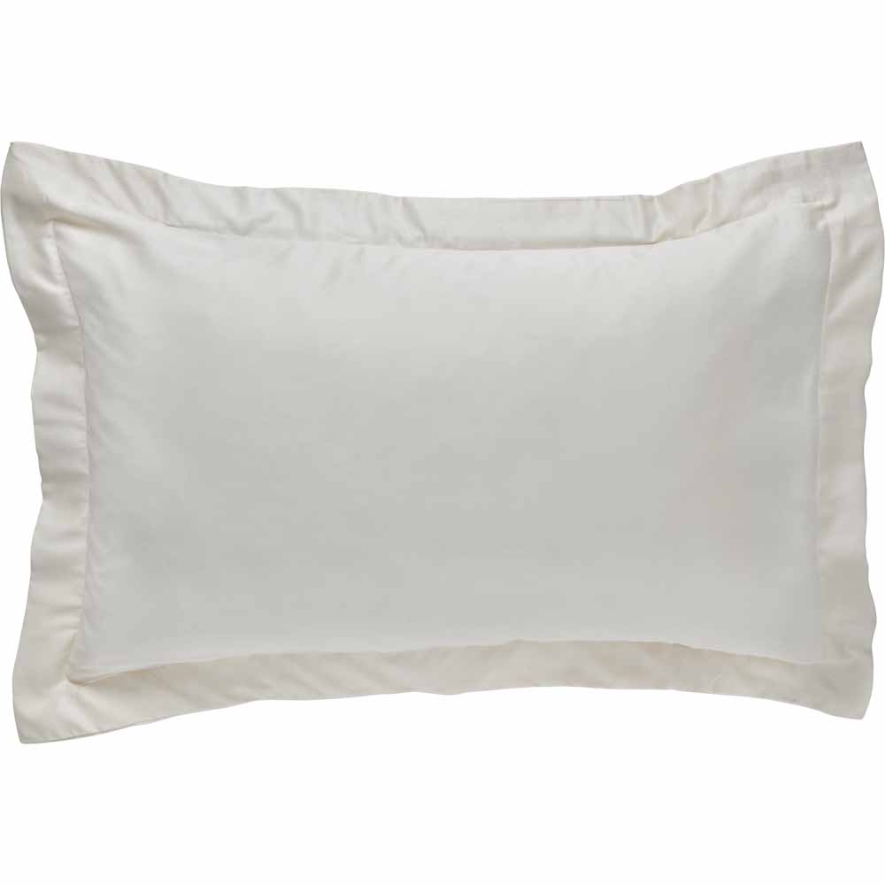 Wilko Best Cream 100% Eygptian Cotton Oxford Pillowcase Image 1