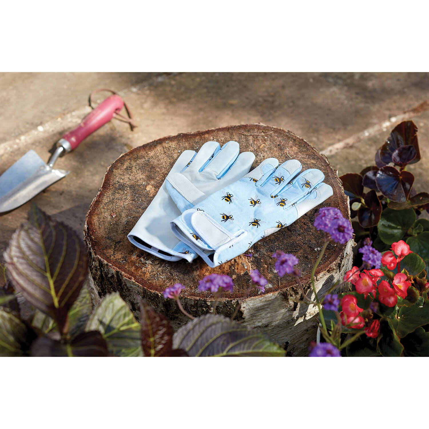 Bee Print Professional Gardener Gardening Gloves Image 2