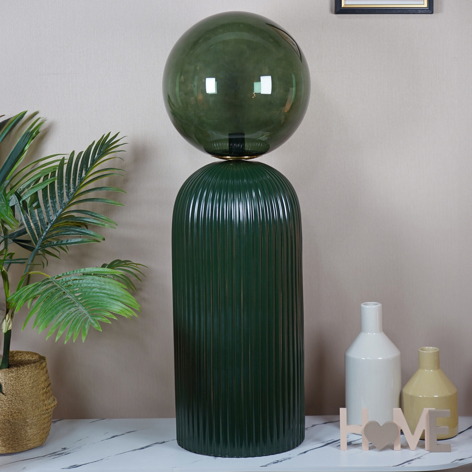 Callahan Glass Lamp Green Image 6