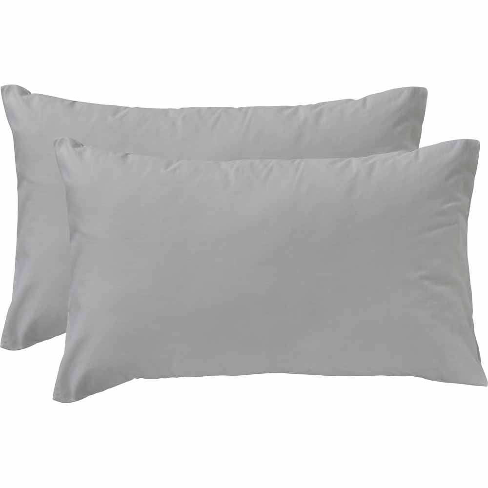 Wilko White Anti-Bacterial Housewife Pillowcases 2 Pack Image 1