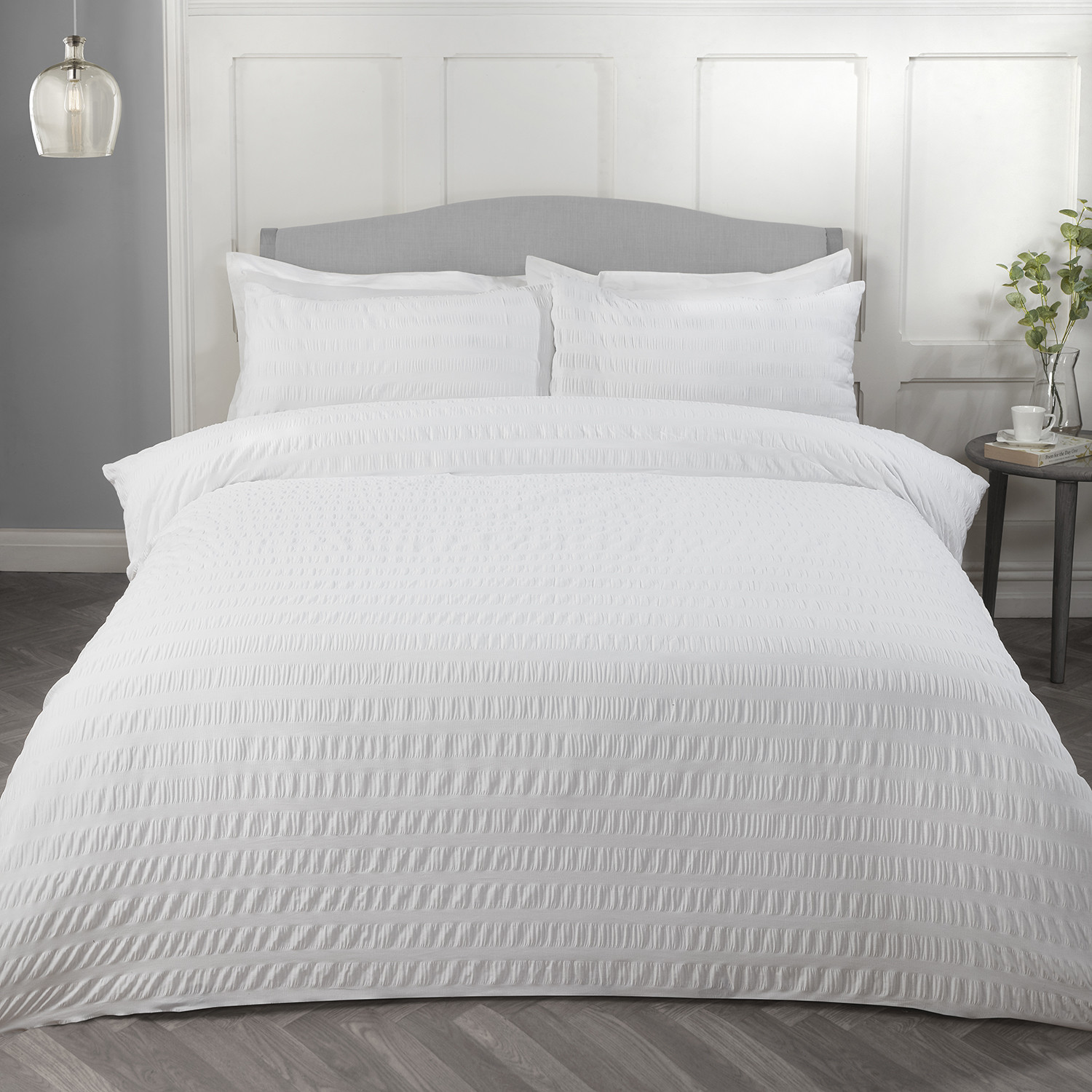 Divante Seersucker King White Duvet and Pillowcase Set Image 1