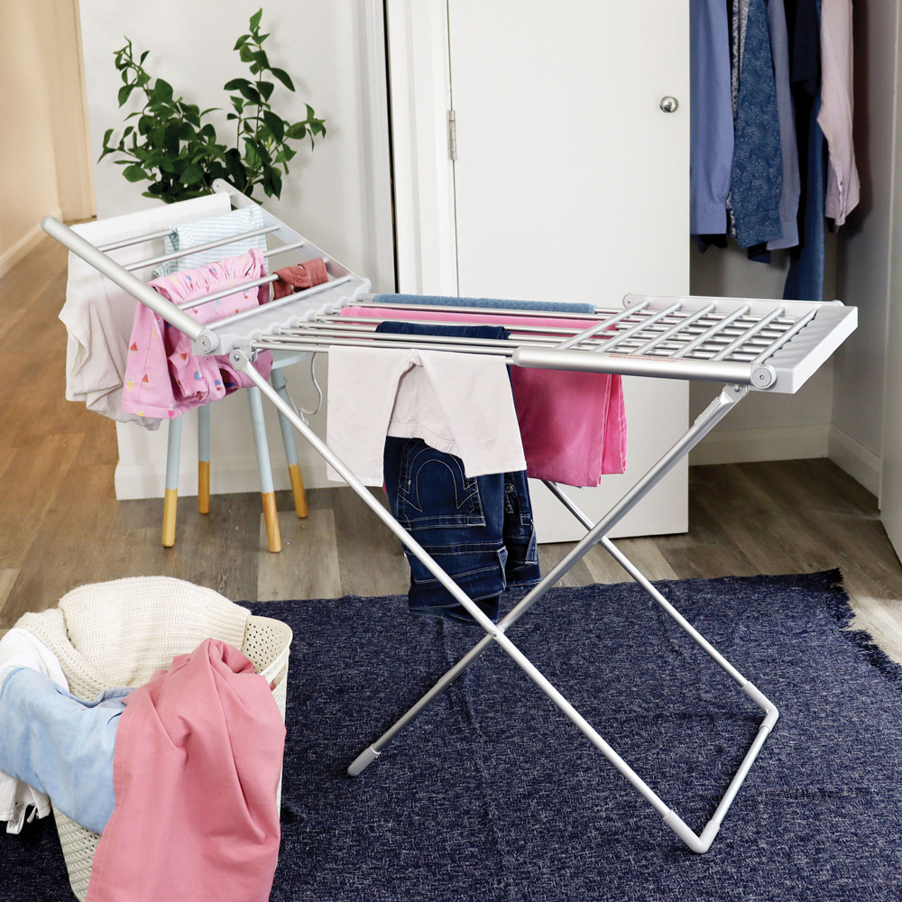 Igenix Winged Heated Clothes Airer Image 9