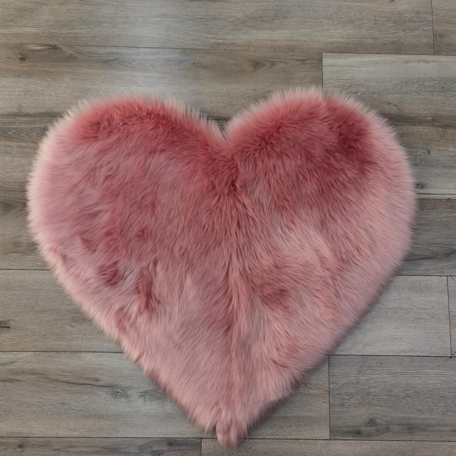 Cosy Heart Shaped Rug Pink Image 4