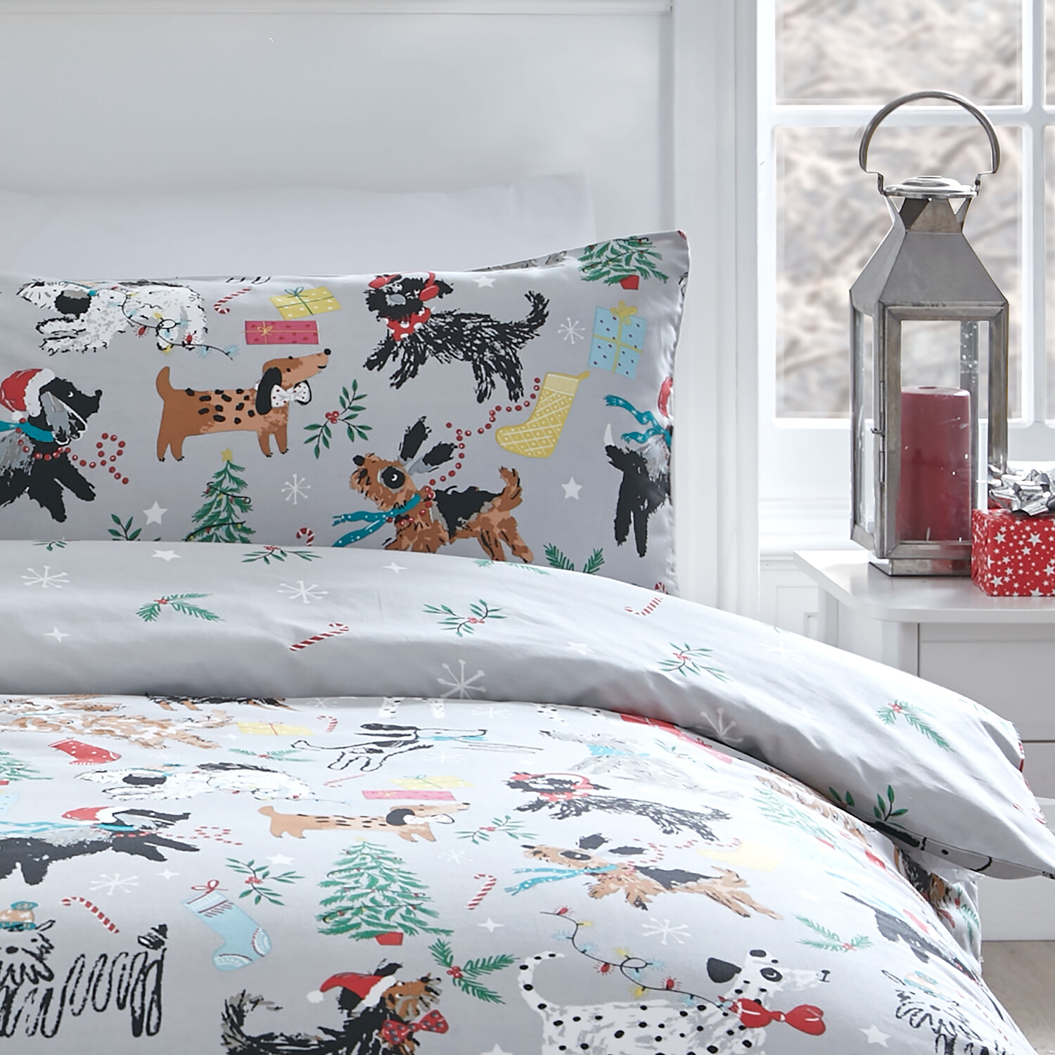 Pawfect Christmas Duvet Cover and Pillowcase Set  - Grey / Single Image 4