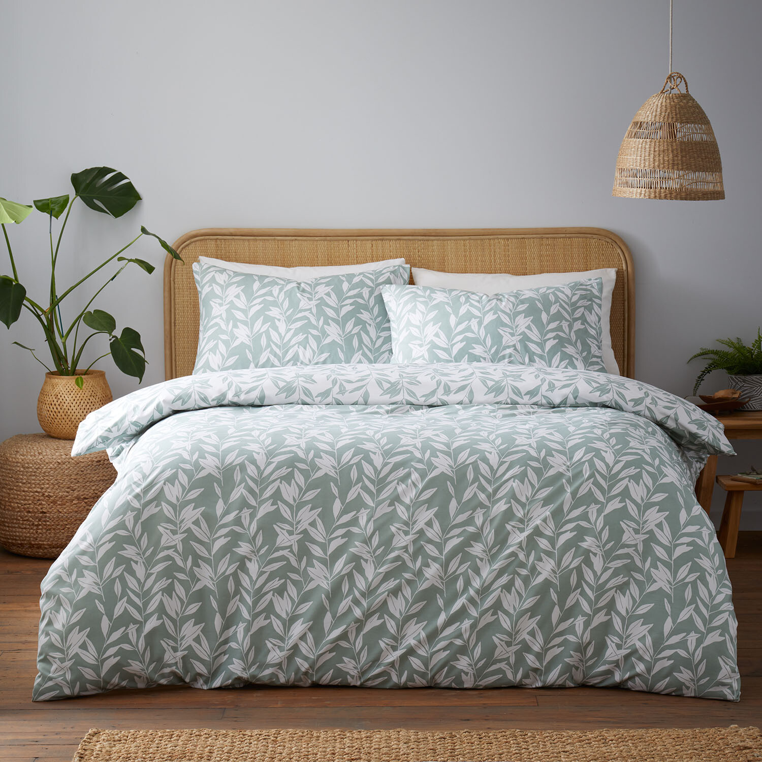 Hallie Printed Leaves Duvet Set - Sage / Double Image 2