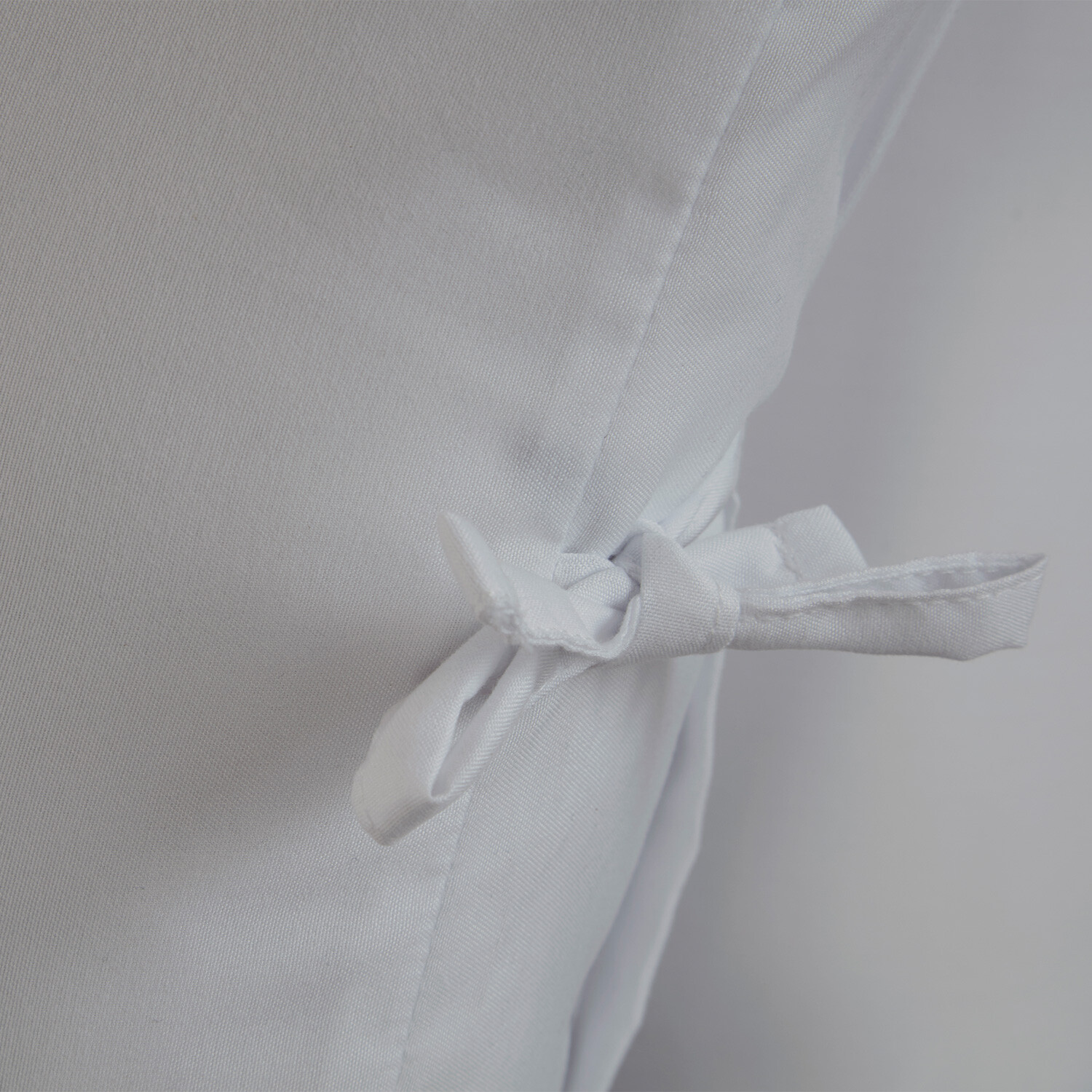 Moda Tied Duvet Cover and Pillowcase Set - Silver / Double Image 3
