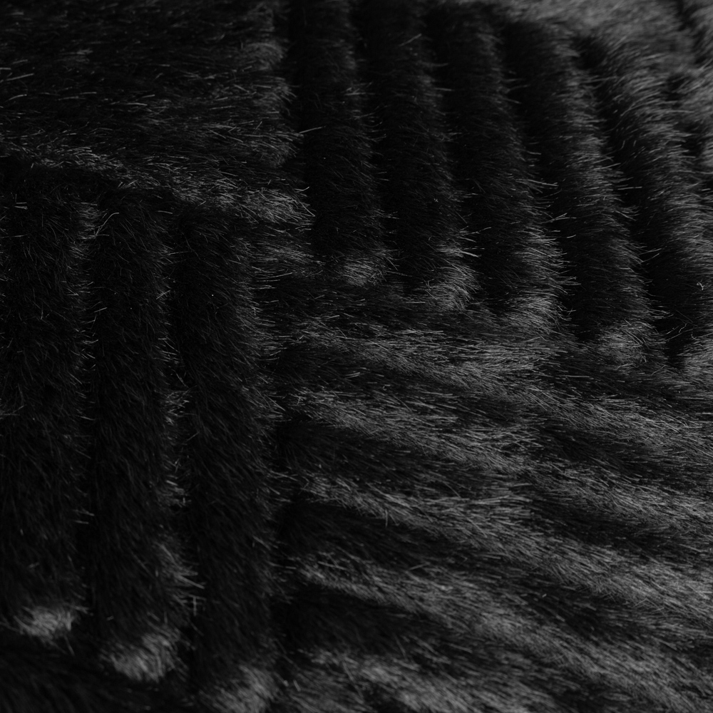 Paoletti Sonnet Jet Cut Faux Fur Throw 130 x 180cm Image 2