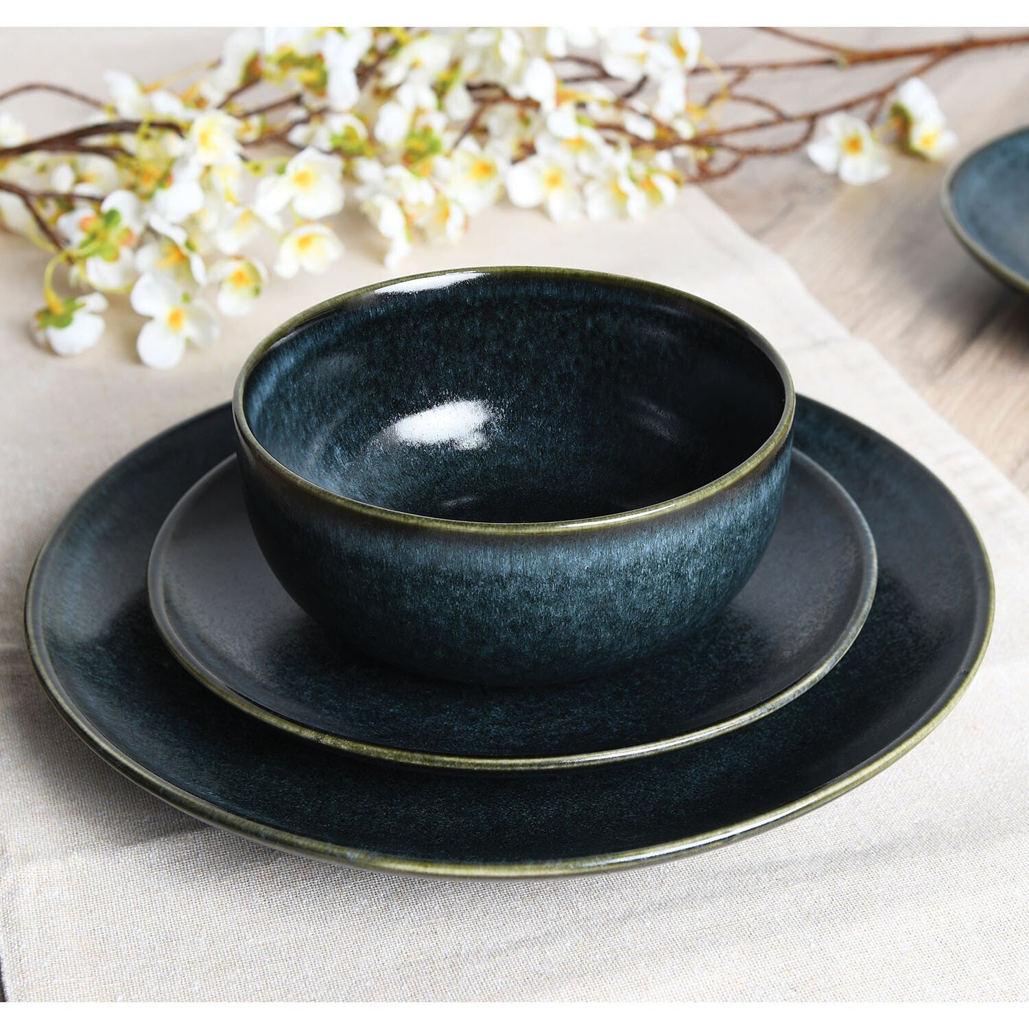 12 Piece Ayano Reactive Glaze Dinner Set - Black Image
