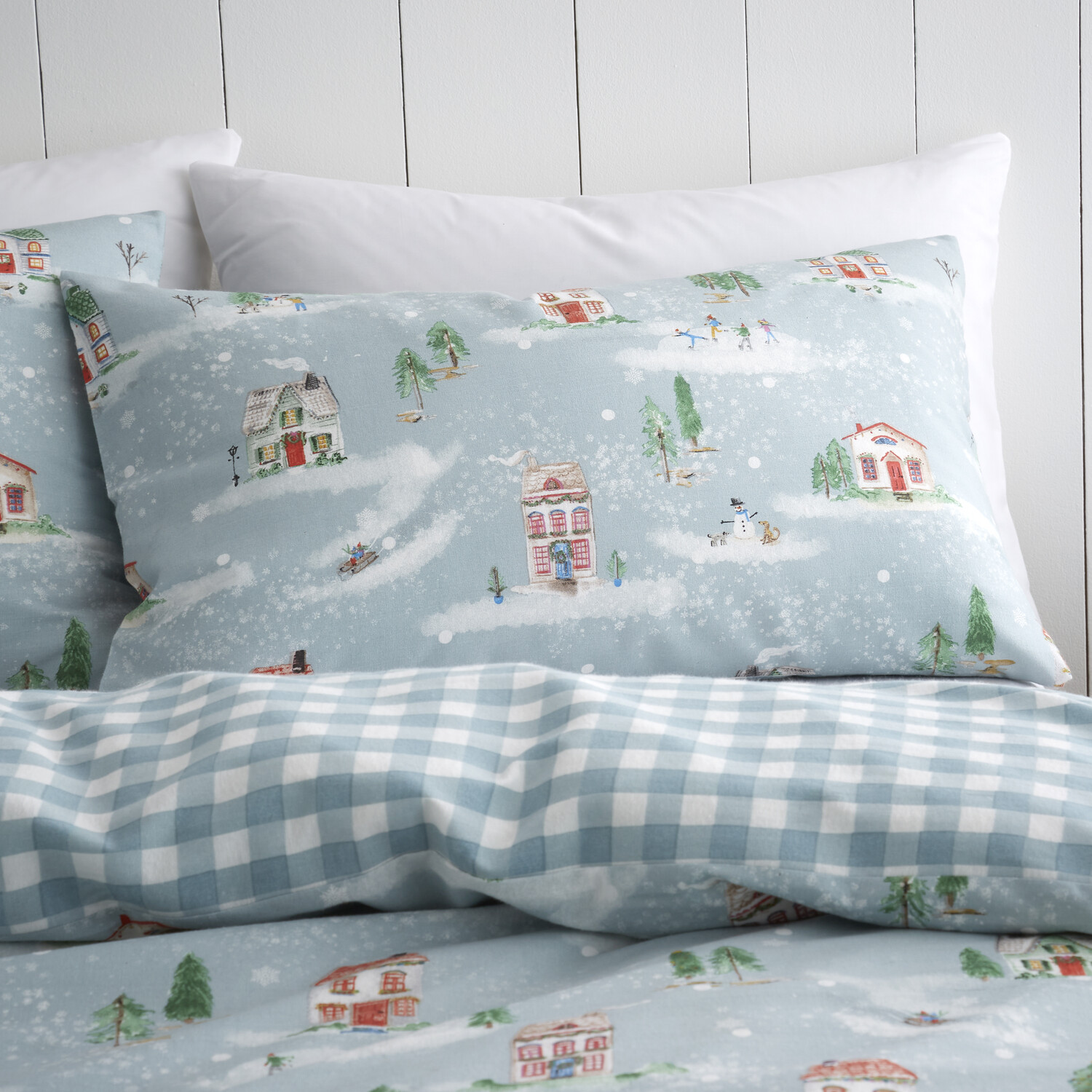 Winter Houses Duvet Set  - Blue / Superking Image 3