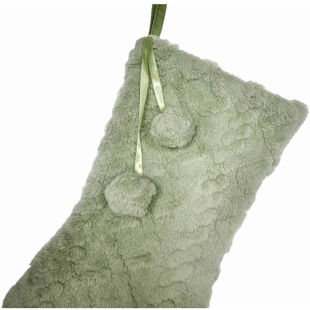 Embossed Stocking Sage Image 2