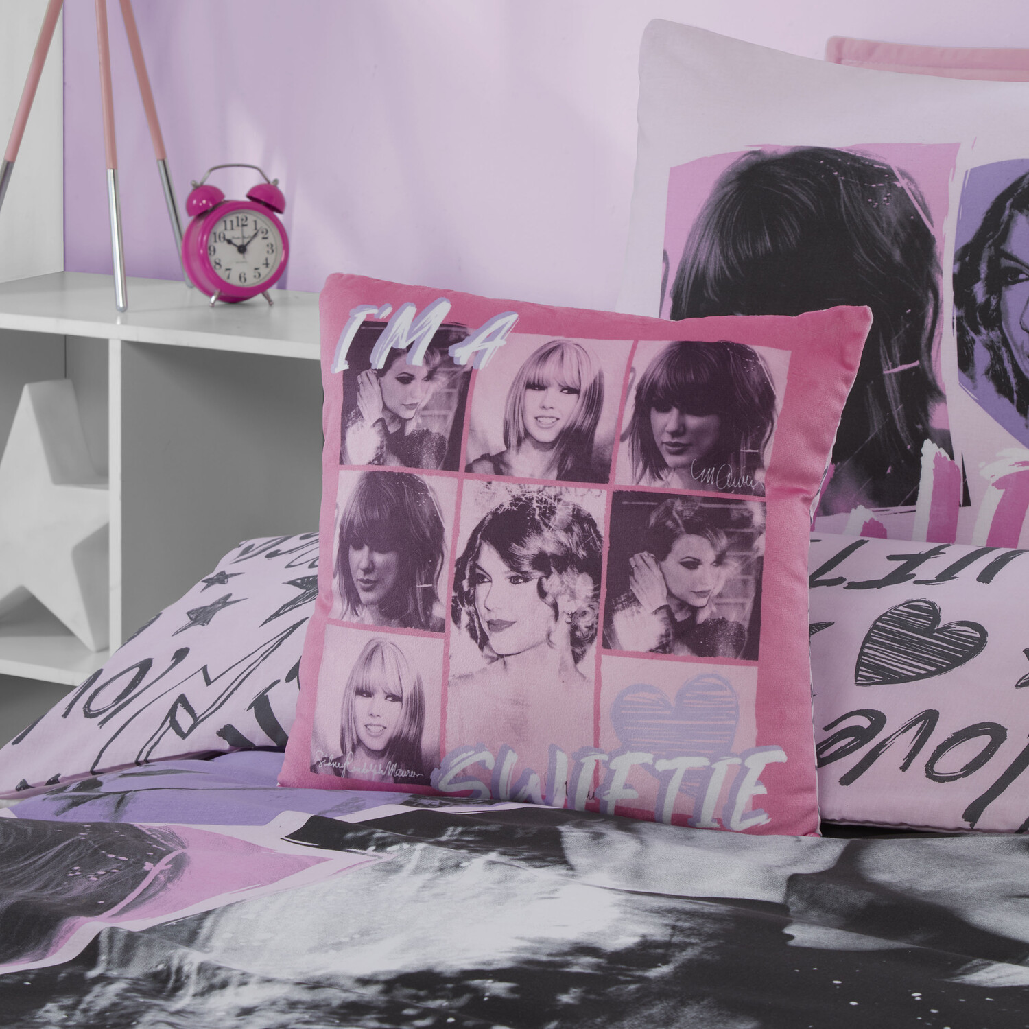 Celebrity Icons Cushion Pink Image 2