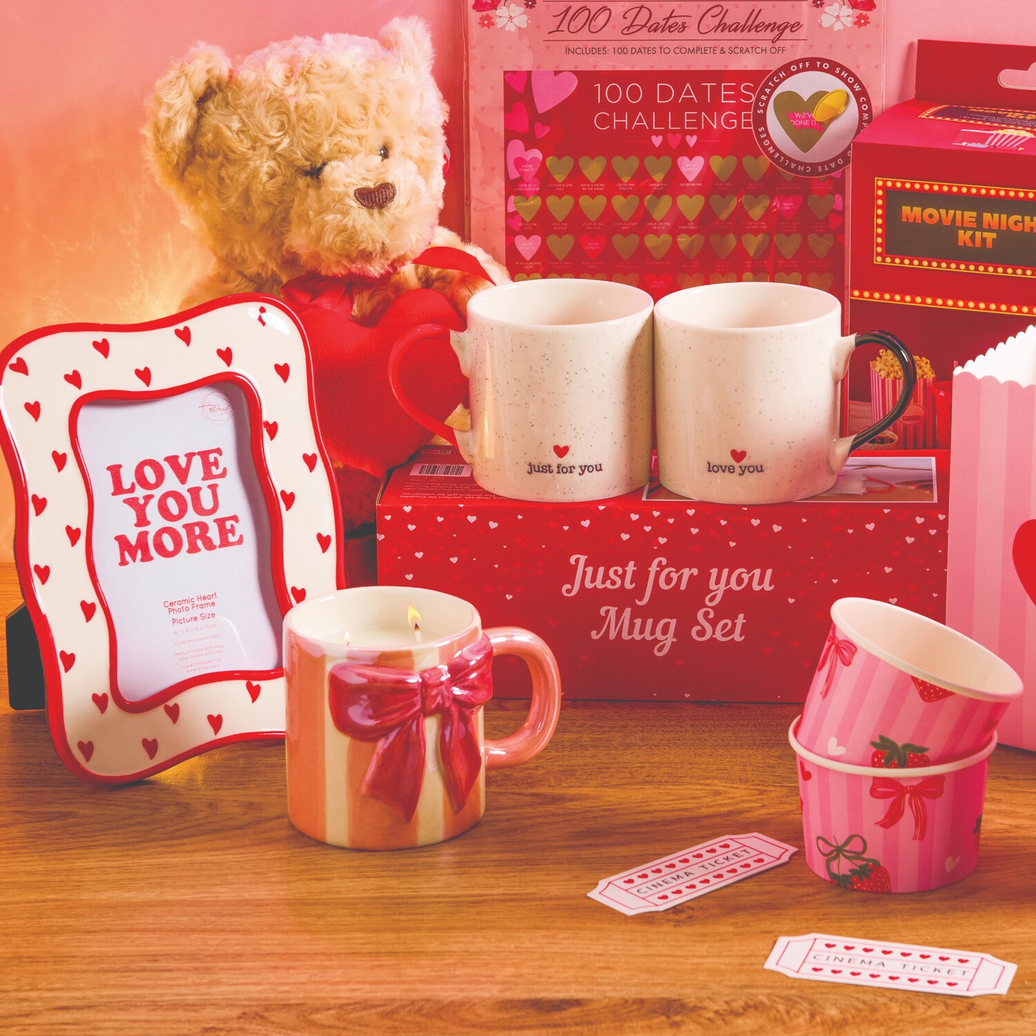Bow Mug Candle Pink Image 1