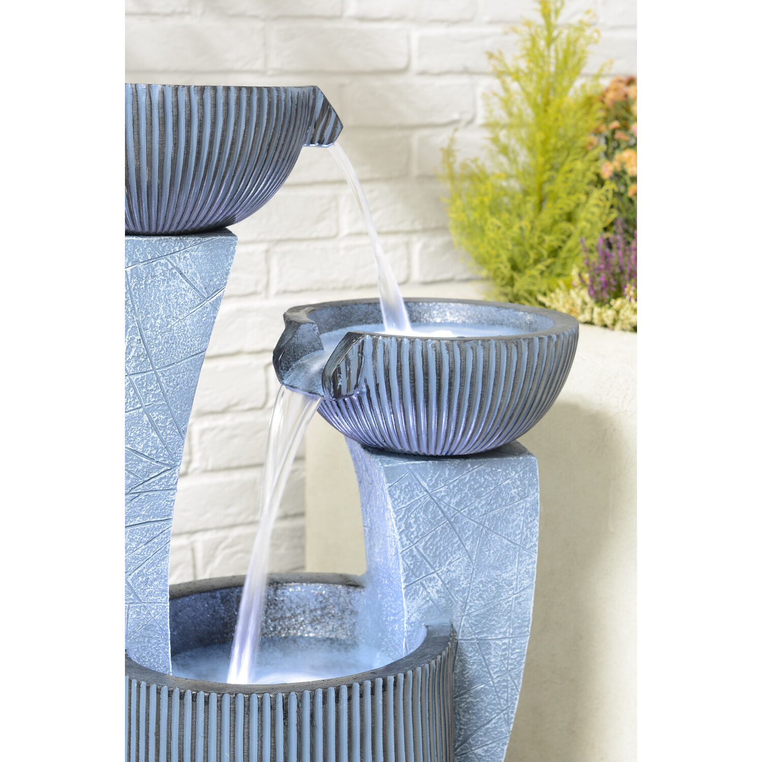 Pouring Bowls Water Feature Image 4