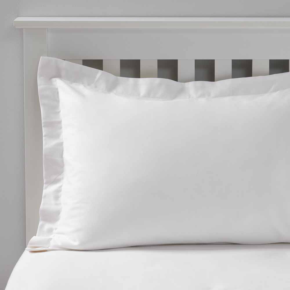 Wilko Best White 100% Egyptian Cotton Sateen Oxford Pillowcase Image 2