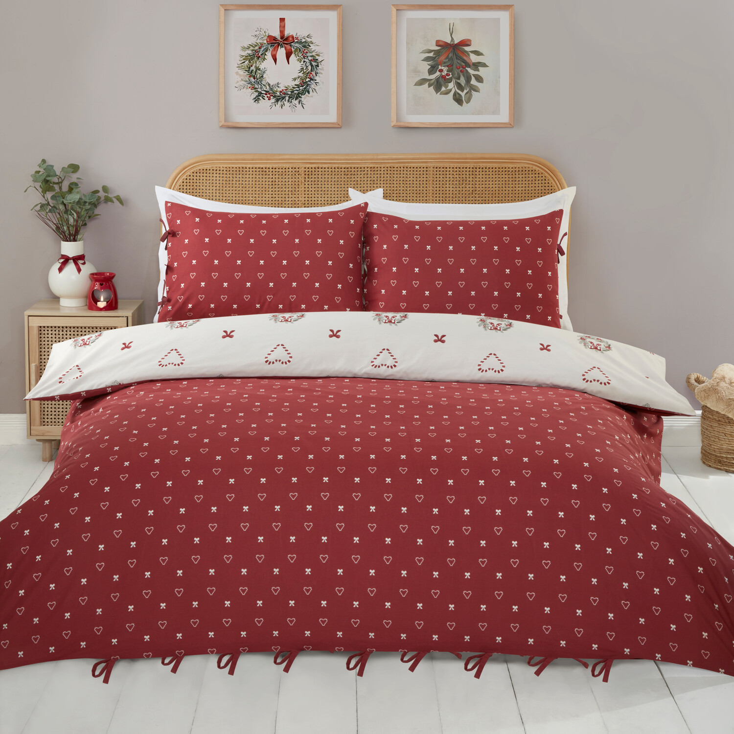 Love at Christmas Duvet Set Red Double Image 2