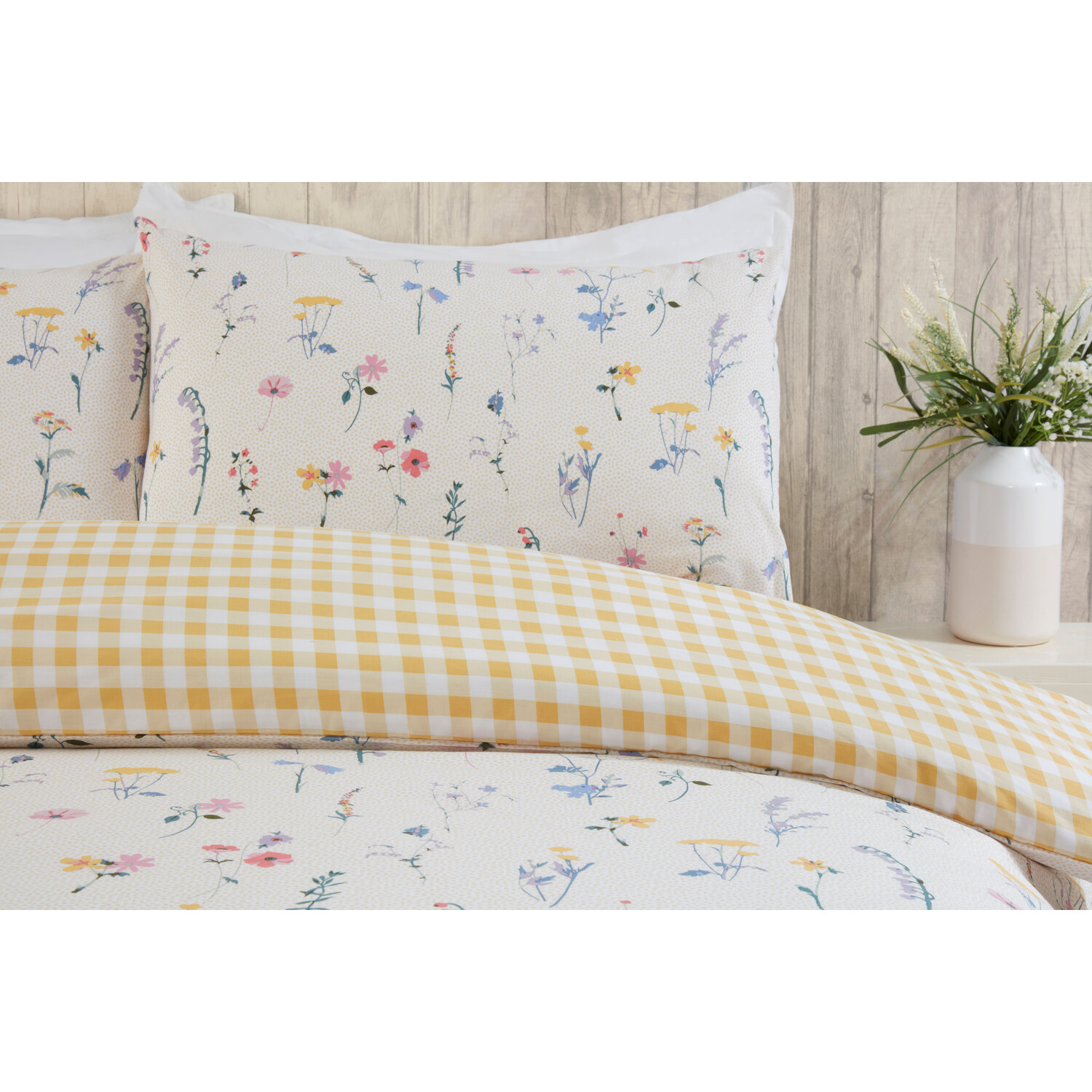 Divante King Size Meadow Flower Duvet Set Image 3