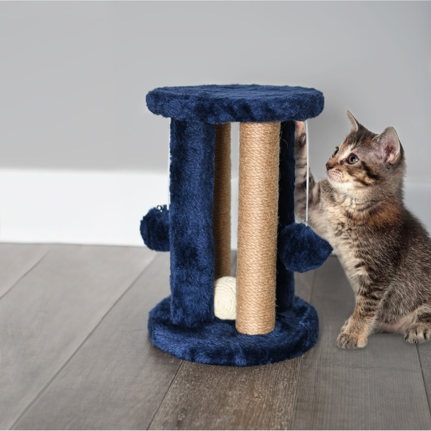 Single 4 Pillar Cat Scratching Post in Assorted styles Image 4