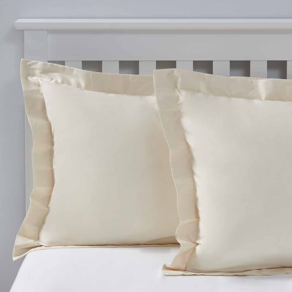 Wilko Parchment 100% Cotton Oxford Pillowcases 2 pack Image 2