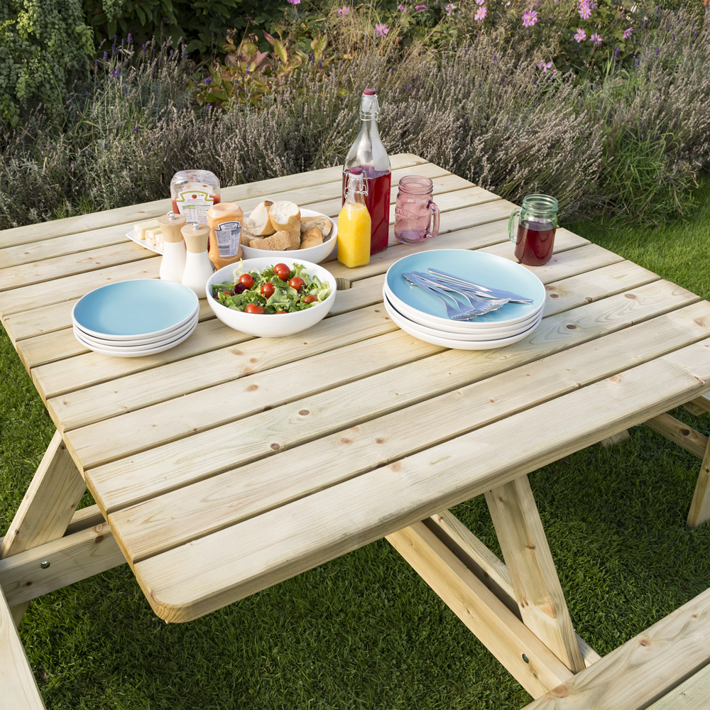 Rowlinson Natural Softwood 8 Seater Square Picnic Table Image 5