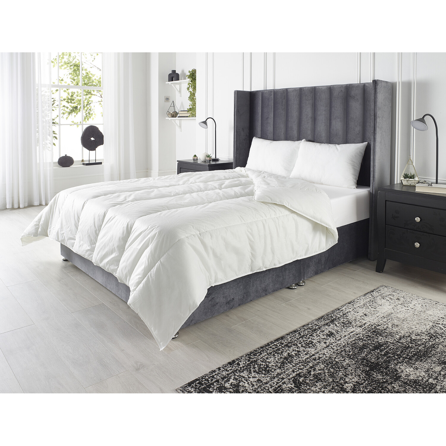 Warm and Cosy Easy Care Duvet 13.5 Tog - White / Double Image 2
