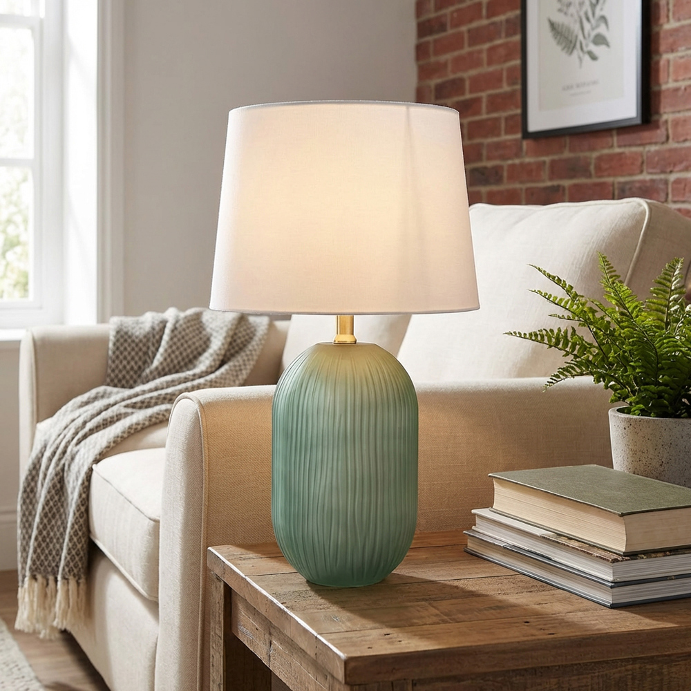 Elodie Glass Table Lamp - Green Image 4