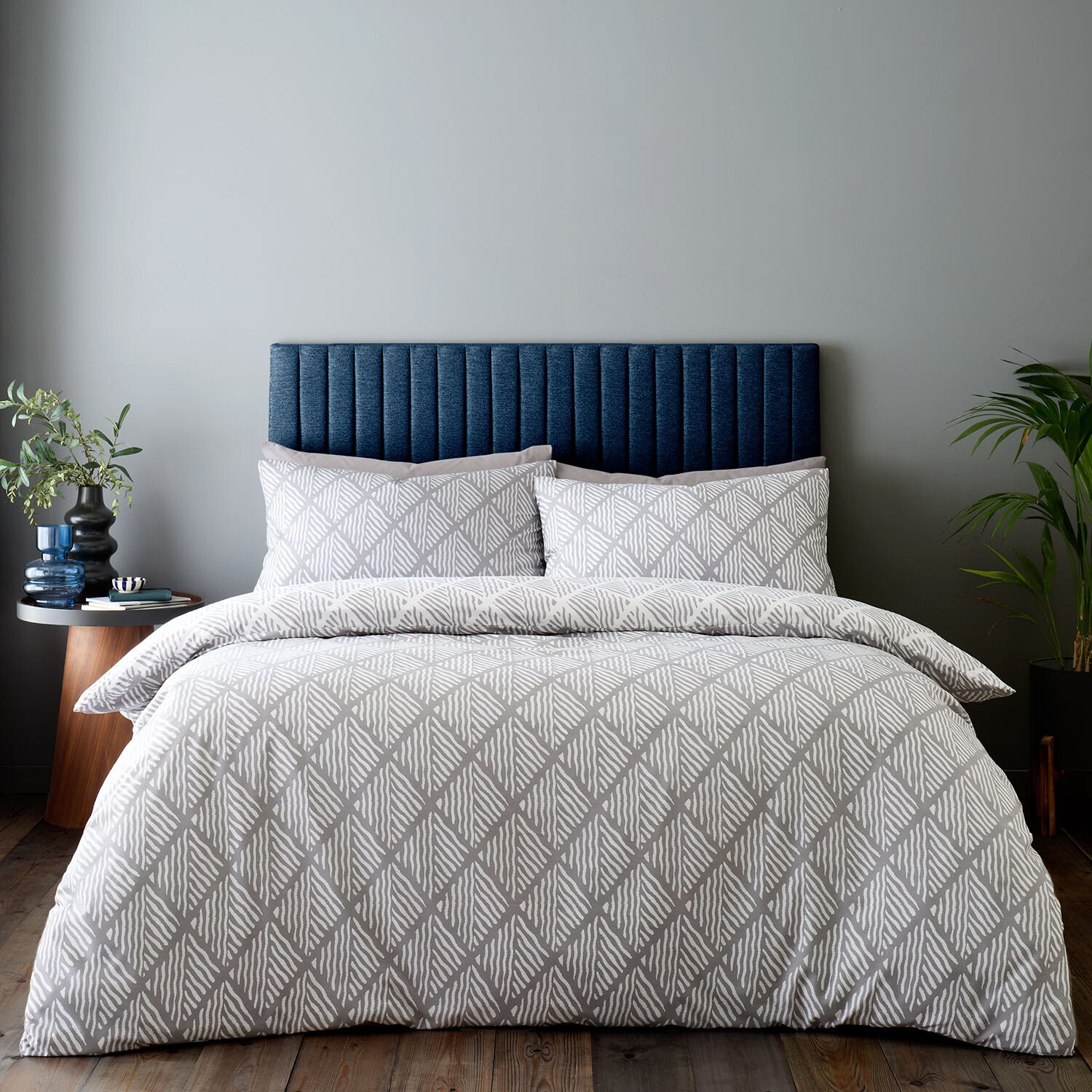 Artemis Duvet Set - Grey / King Image 1