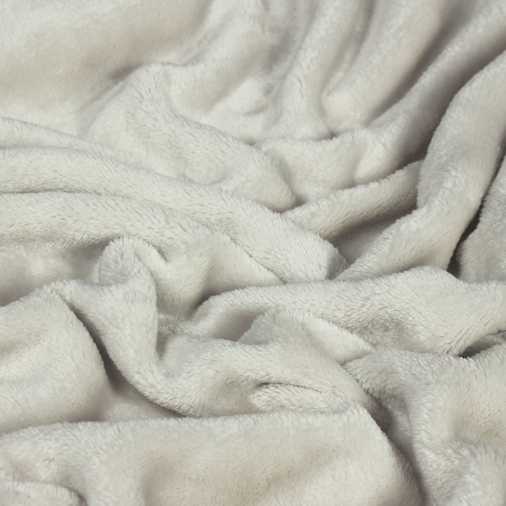 furn. Harlow Ecru Fleece Throw 140 x 180cm Image 2