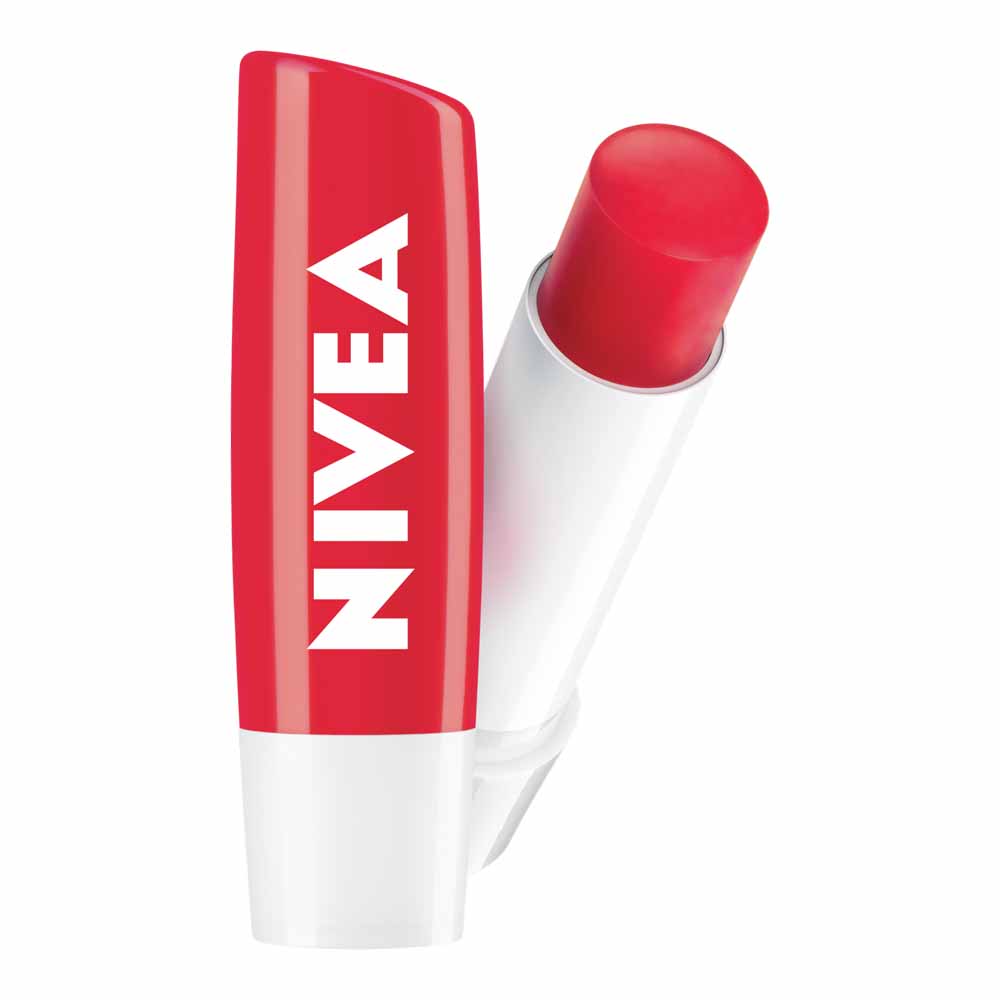 Nivea Fruity Shine Lip Balm in Strawberry 4.8g Image 2