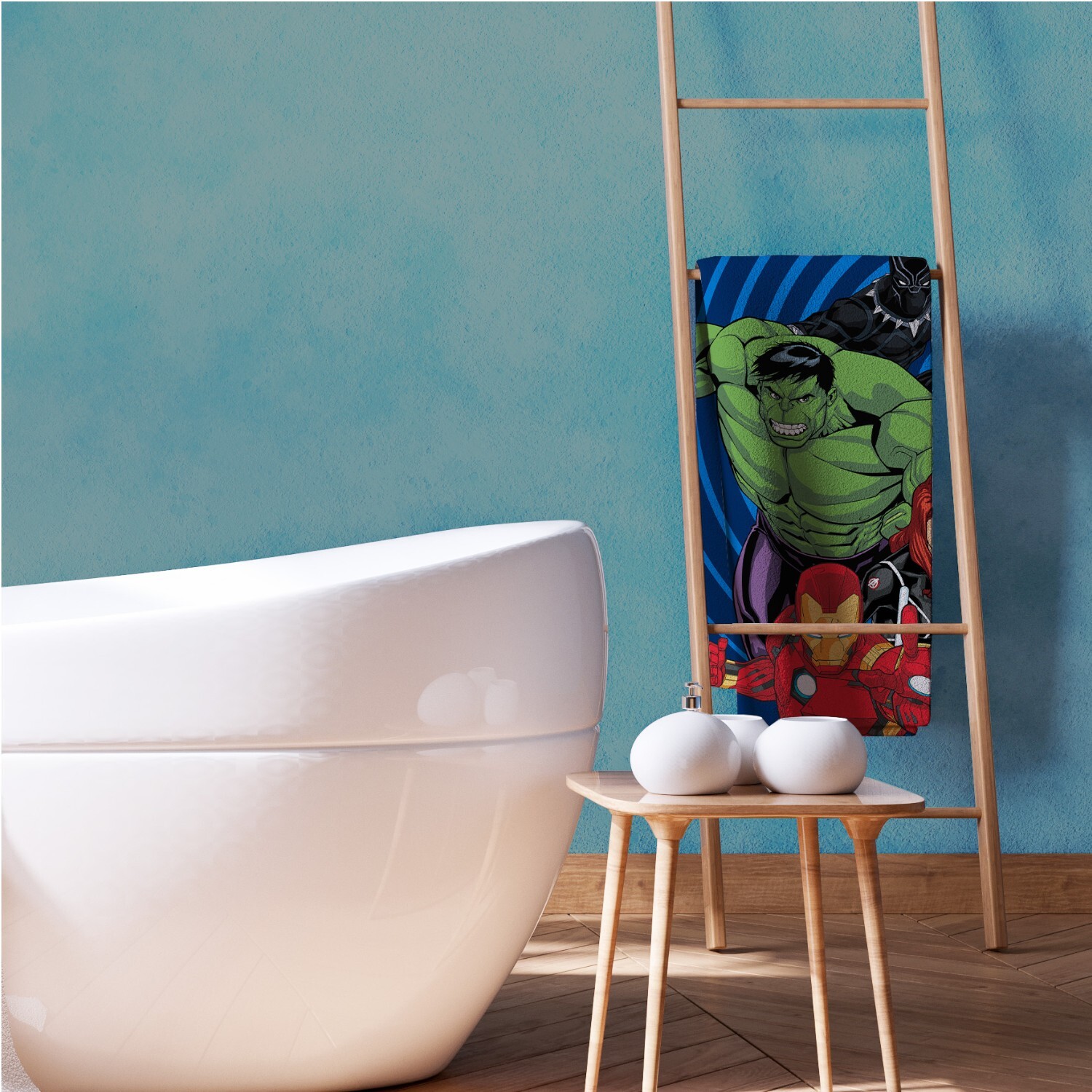 Disney Marvel Avengers Towel Multicolour Image 2