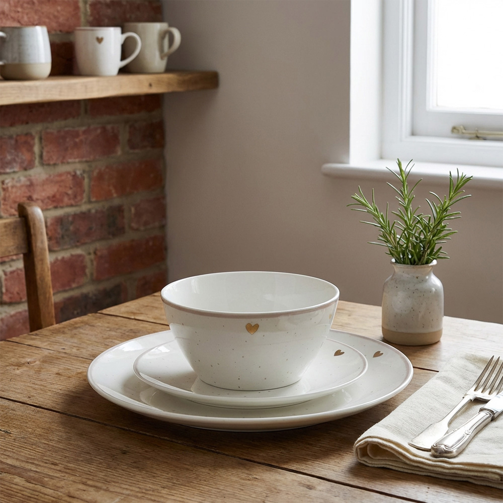 12 Piece Gold Heart Dinnerware Set - White Image 4