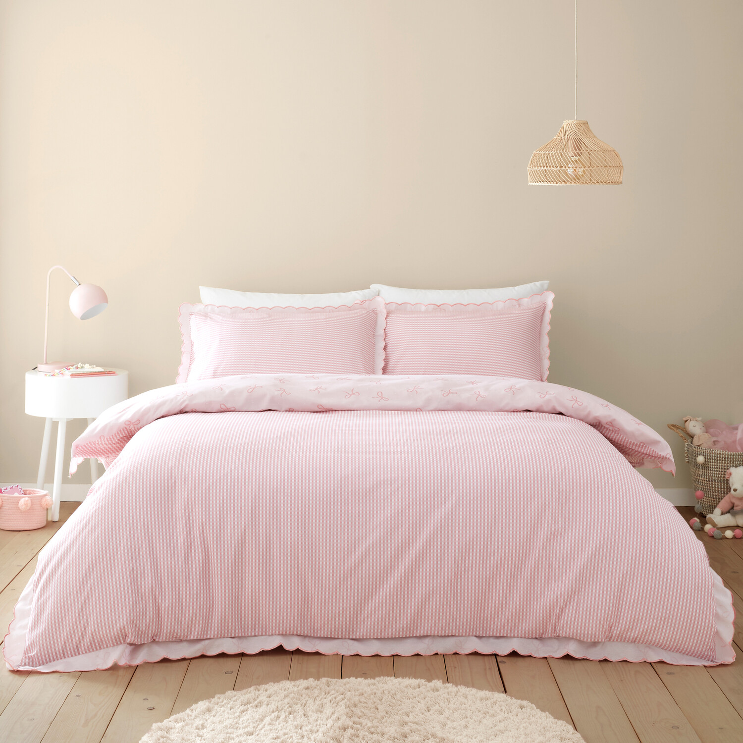 Florence Bows Duvet Cover and Pillowcase Set Pink Double Image 1