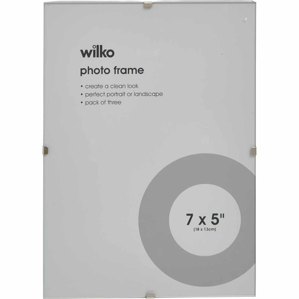 Wilko Clip Frame 7 x 5 Inch 3 Pack Image 1