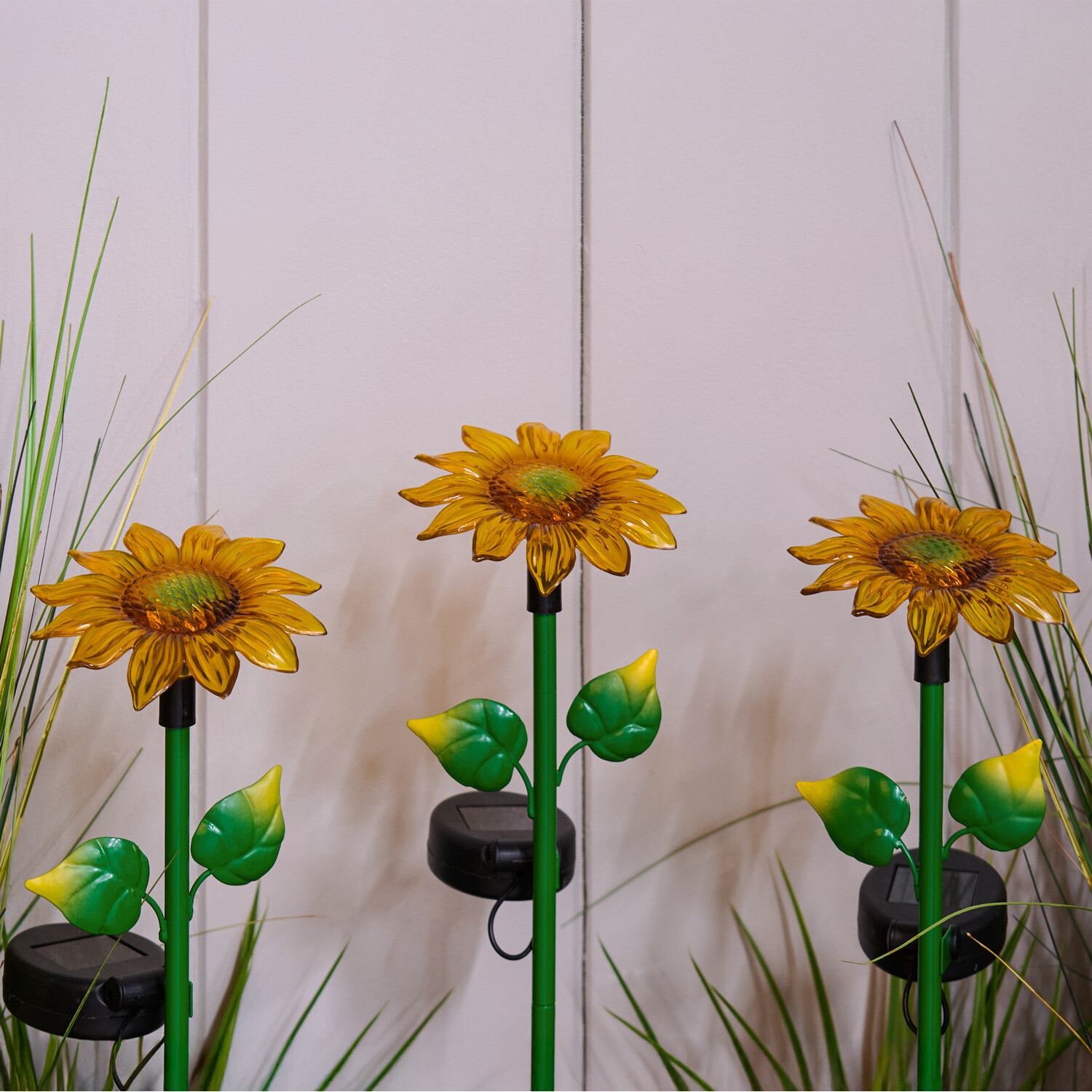 3 Piece Sunflower Stake Light Set Image 2