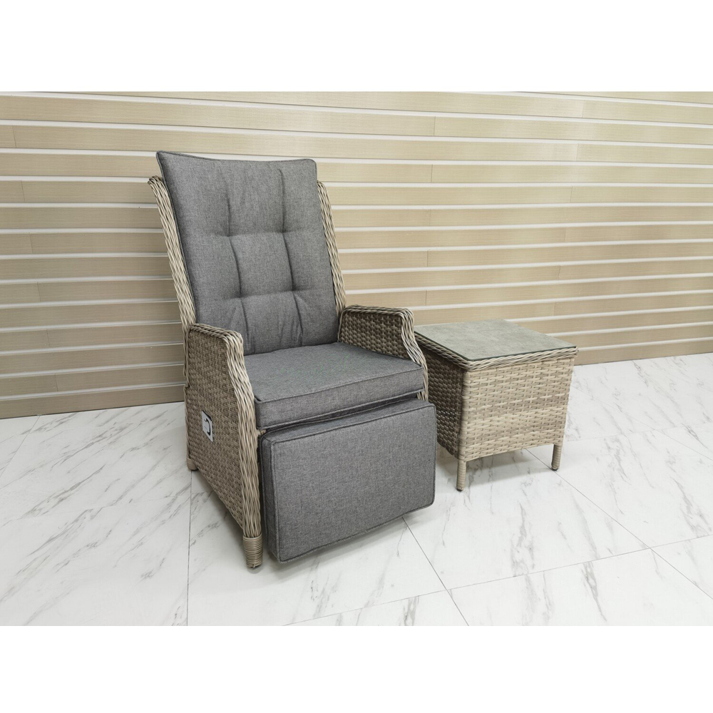 Malay Deluxe Cambridge Wicker 2 Seater Bistro Set Grey Image 4