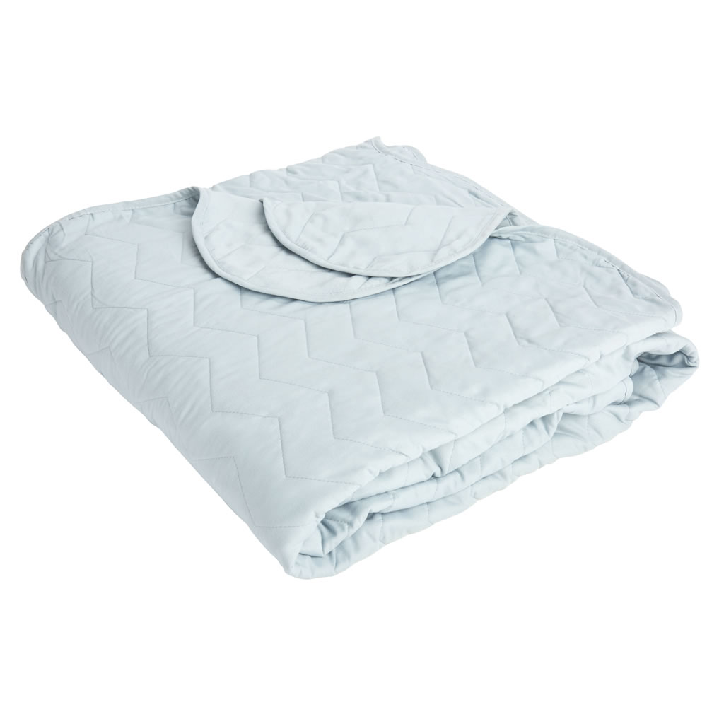Wilko Matt Duck Egg Blue Quilted Throw 200 x 200cm Wilko