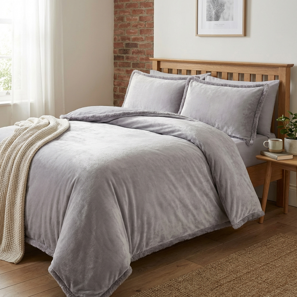 Selena Velvet Duvet Set Grey Superking Image 6