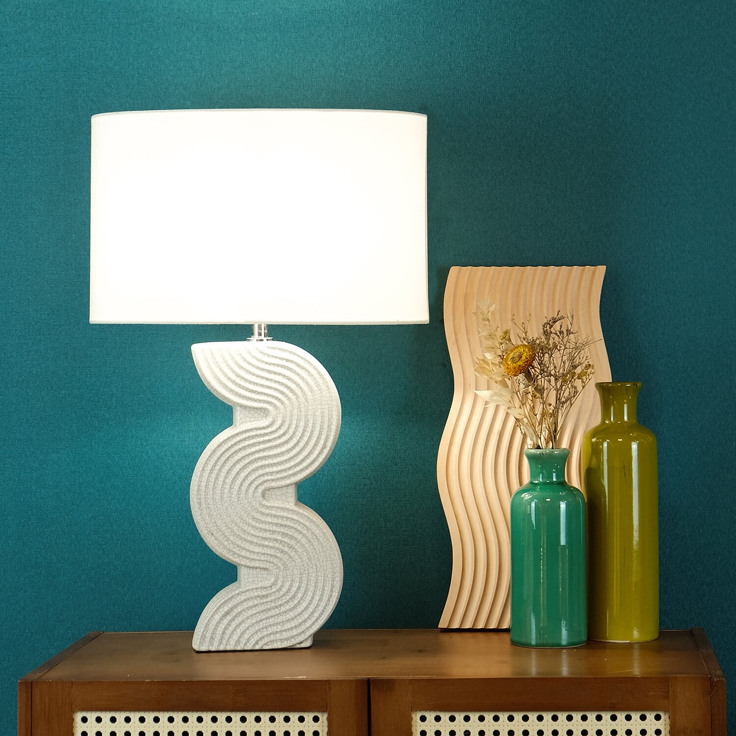 Hattie Ceramic Table Lamp - White Image 10